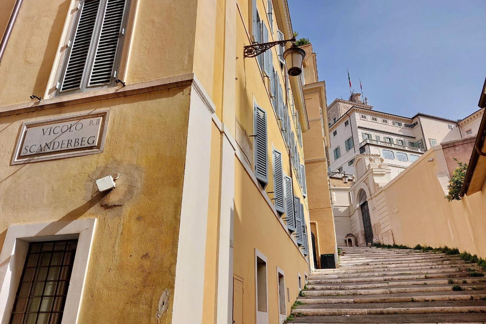 Trevi Comfort Rome Bagian luar foto